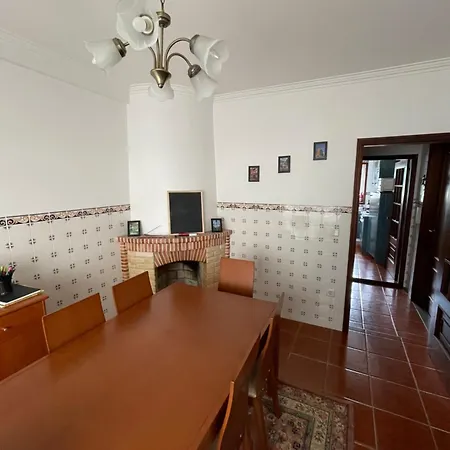 Ricardo House * إسموريز